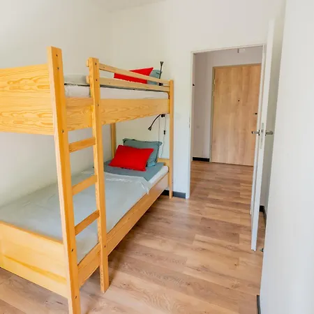 New & Cozy By The Park